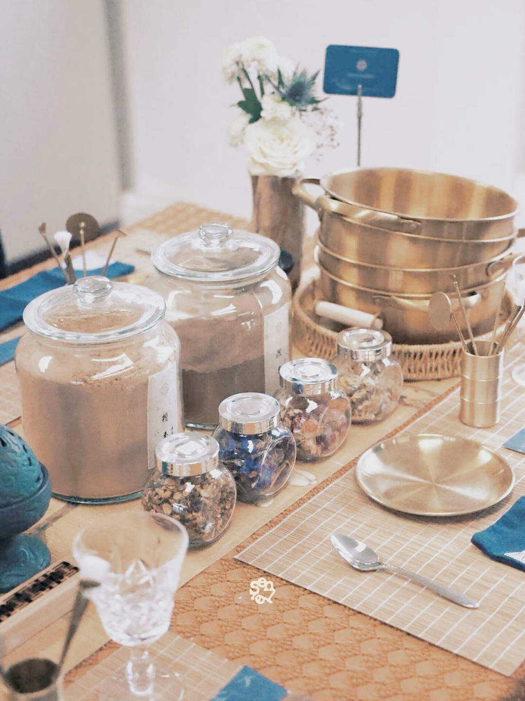 Incense Lab I: Foundations of Scent
